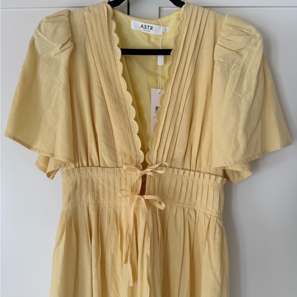Women's Hadleigh Scallop Trim Midi Dress - Picture 4 of 5